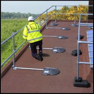 New York Roofing Services – Flat roof and railing installation services in New York