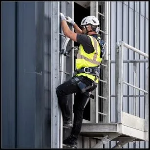 New York Roofing Services – Flat roof and railing installation services in New York